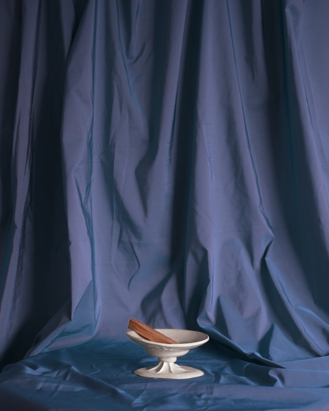 RITUAL HOLDER (IVORY)